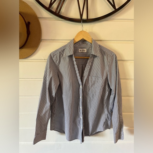 “SOLD” Gap Organic “Perfect Shirt” - Picture 1 of 3